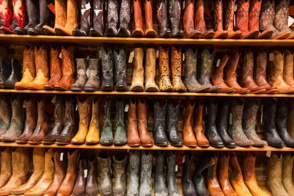 boots-to-wear-with-a-suit