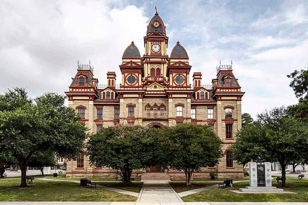 Caldwell County Courthouse in Lockhart, Texas
Best Small towns in Texas