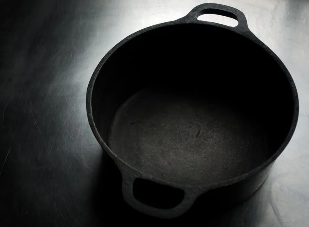 Cast Iron Dutch Oven