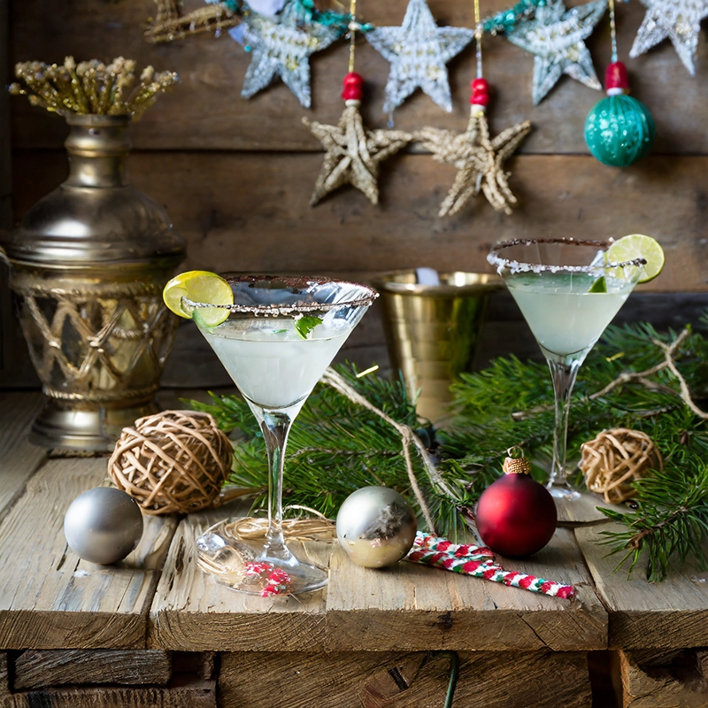 28 Festive Holiday Texas-Style Cocktail Ideas